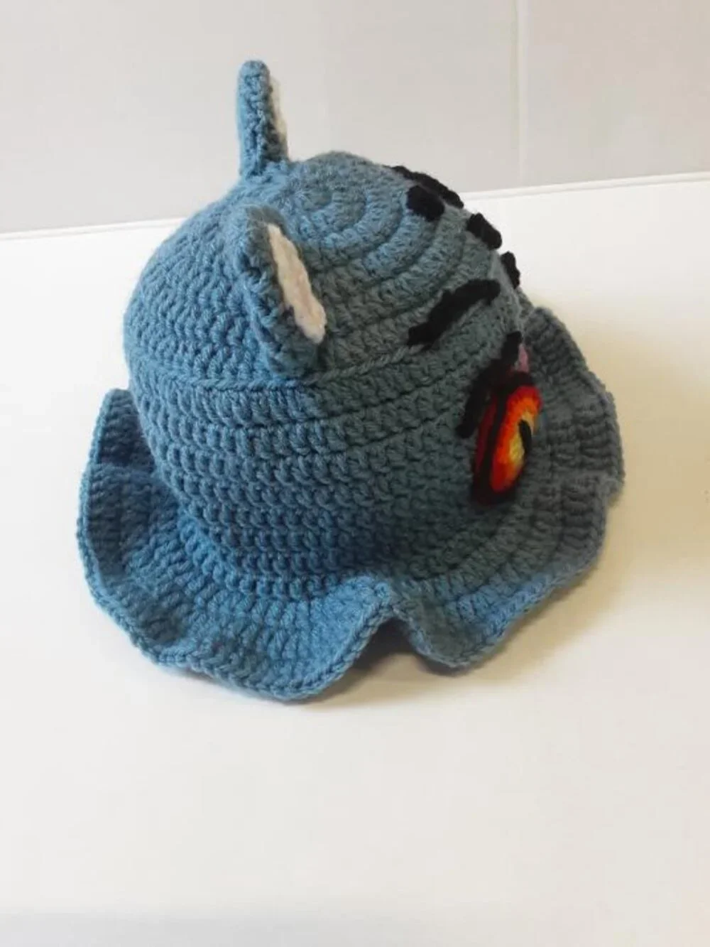 Handmade Crochet Derpy K-Pop Demon Hunter Cat Bucket Hat with Ruffled Brim New